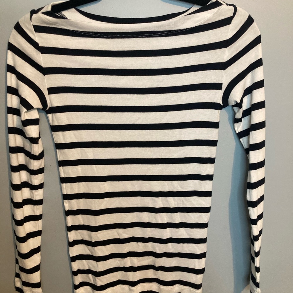 Gap long sleeve